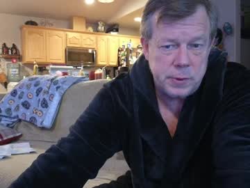 Matureluvin Chaturbate stream image from February 07, 2025