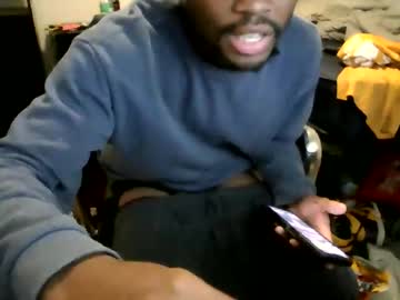 Mikeybear562 Chaturbate stream image from February 07, 2025
