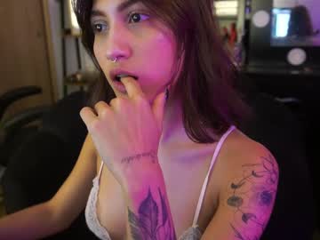 Misskorrah Chaturbate stream image from February 07, 2025