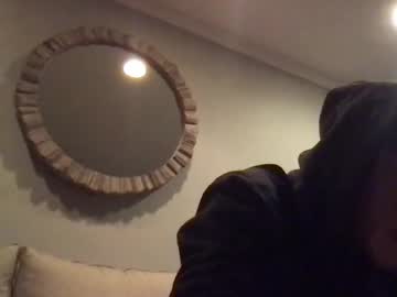 Threetwothedome Chaturbate stream image from February 07, 2025
