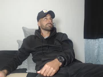 Arabebigcock Chaturbate stream image from February 07, 2025