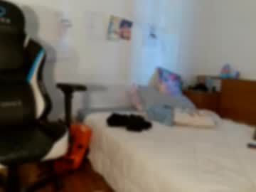 Cvmdumpaus Chaturbate stream image from February 07, 2025