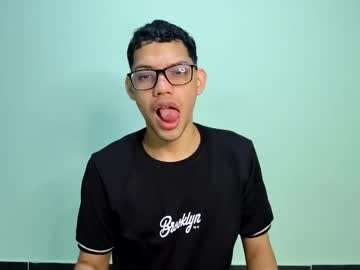 Juansuarez204 Chaturbate stream image from February 07, 2025