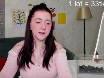 Ur_Naughty_Girl Chaturbate stream image from February 07, 2025