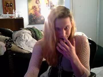 Victoria_Mckinley Chaturbate stream image from February 07, 2025