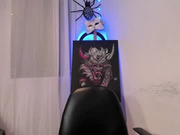 Witchofhearts Chaturbate stream image from February 07, 2025