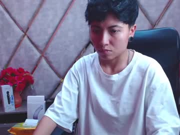 Im_Mathias Chaturbate stream image from February 07, 2025