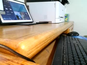 Joelrw4 Chaturbate stream image from February 07, 2025
