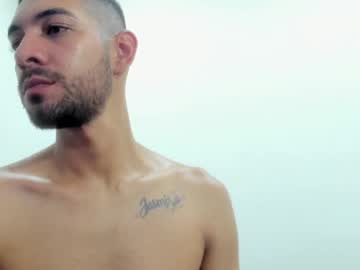 Reypabloo Chaturbate stream image from February 07, 2025