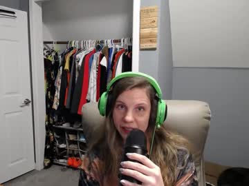 Skeletonbunnie Chaturbate stream image from February 07, 2025