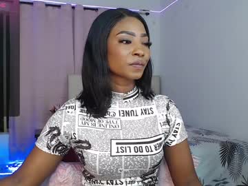 Talianamoreno Chaturbate stream image from February 07, 2025