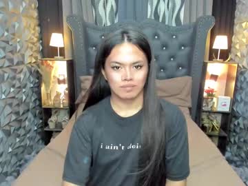 Classytssarafin Chaturbate stream image from February 07, 2025