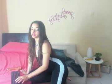 Hinattafox Chaturbate stream image from February 07, 2025