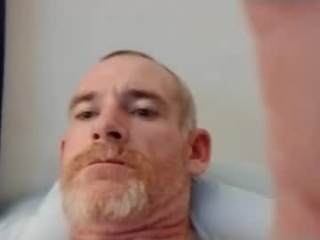 Layindickdave Chaturbate stream image from February 07, 2025