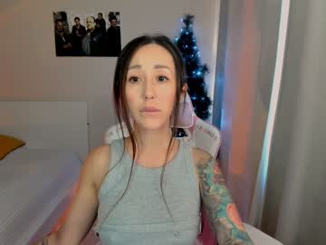 _Naushika Chaturbate stream image from February 07, 2025