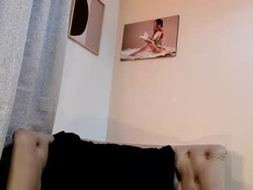 Camilawm19 Chaturbate stream image from February 07, 2025