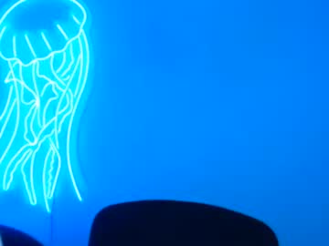 Foxy_Kamilla Chaturbate stream image from February 07, 2025