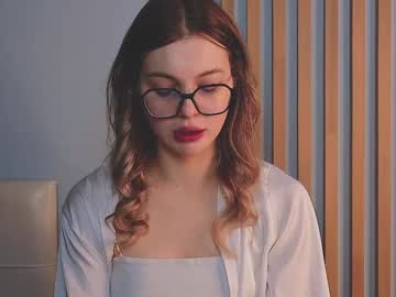 Lizasensual Chaturbate stream image from February 07, 2025
