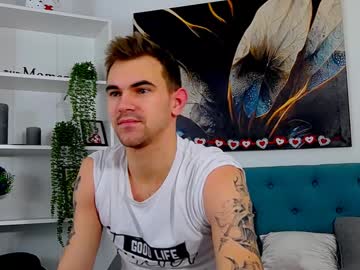 Pierce_Rou Chaturbate stream image from February 07, 2025