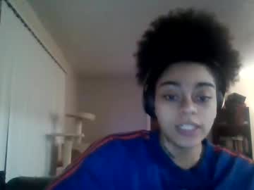 Stickydewbee Chaturbate stream image from February 07, 2025