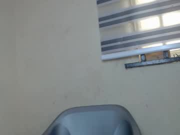 Cockfanx Chaturbate stream image from February 07, 2025