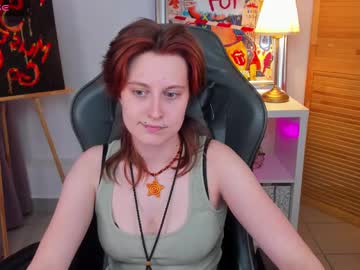 Jiffyyo Chaturbate stream image from February 07, 2025