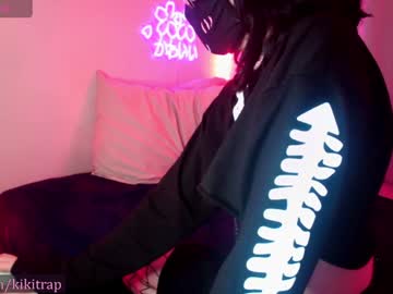 Kikitrap Chaturbate stream image from February 07, 2025