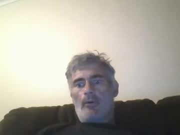 Mickey4puss Chaturbate stream image from February 07, 2025