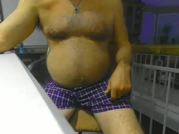 Chuck354139 Chaturbate stream image from February 07, 2025