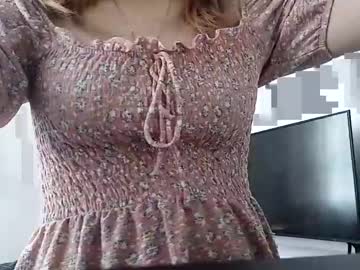 Jennaermesx Chaturbate stream image from February 07, 2025