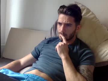 Luisbadx Chaturbate stream image from February 07, 2025