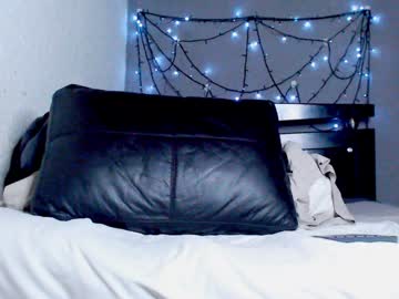 Ryannhill_ Chaturbate stream image from February 07, 2025