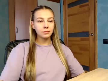 Tess_Wetyy Chaturbate stream image from February 07, 2025