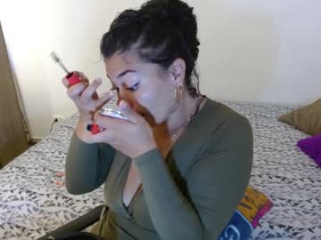 Kamelia_Suns Chaturbate stream image from February 07, 2025