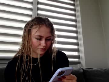 Melani_A Chaturbate stream image from February 07, 2025