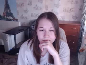 Emilyway Chaturbate stream image from February 07, 2025