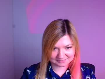 Molly_Moree Chaturbate stream image from February 07, 2025