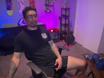 Vapedbeast Chaturbate stream image from February 07, 2025