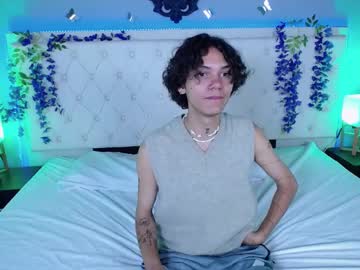 Luffylust Chaturbate stream image from February 07, 2025