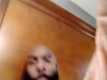 Marrieddlbottomhungdltop Chaturbate stream image from February 07, 2025