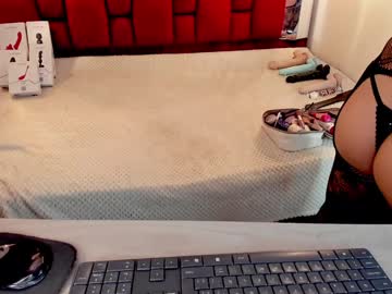Natalie_Moree Chaturbate stream image from February 07, 2025