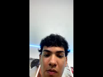 Tom_Desire Chaturbate stream image from February 07, 2025