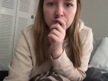 Babyyak Chaturbate stream image from February 07, 2025