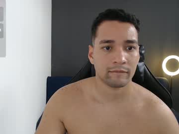 Secretboy5000 Chaturbate stream image from February 07, 2025