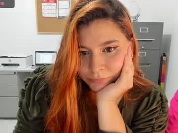 Selenaanddavidhot Chaturbate stream image from February 07, 2025