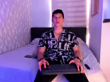 Dorian_Mystery Chaturbate stream image from February 07, 2025