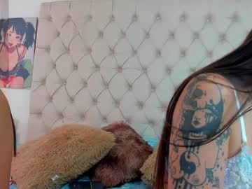 Emilieandblake Chaturbate stream image from February 07, 2025