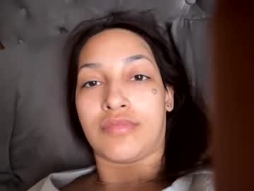 Lexiaguirre4 Chaturbate stream image from February 07, 2025
