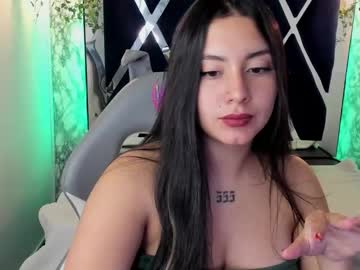 Lia_14_ Chaturbate stream image from February 07, 2025