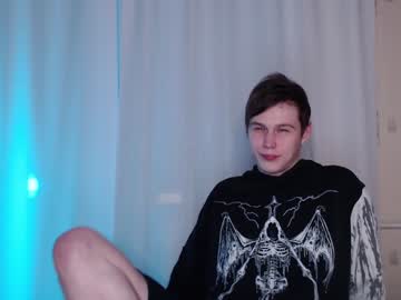 Littlesadcabbage Chaturbate stream image from February 07, 2025